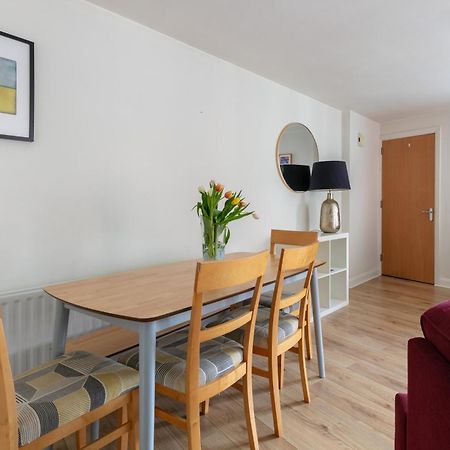 Park Apartments At Obc 벨파스트 외부 사진