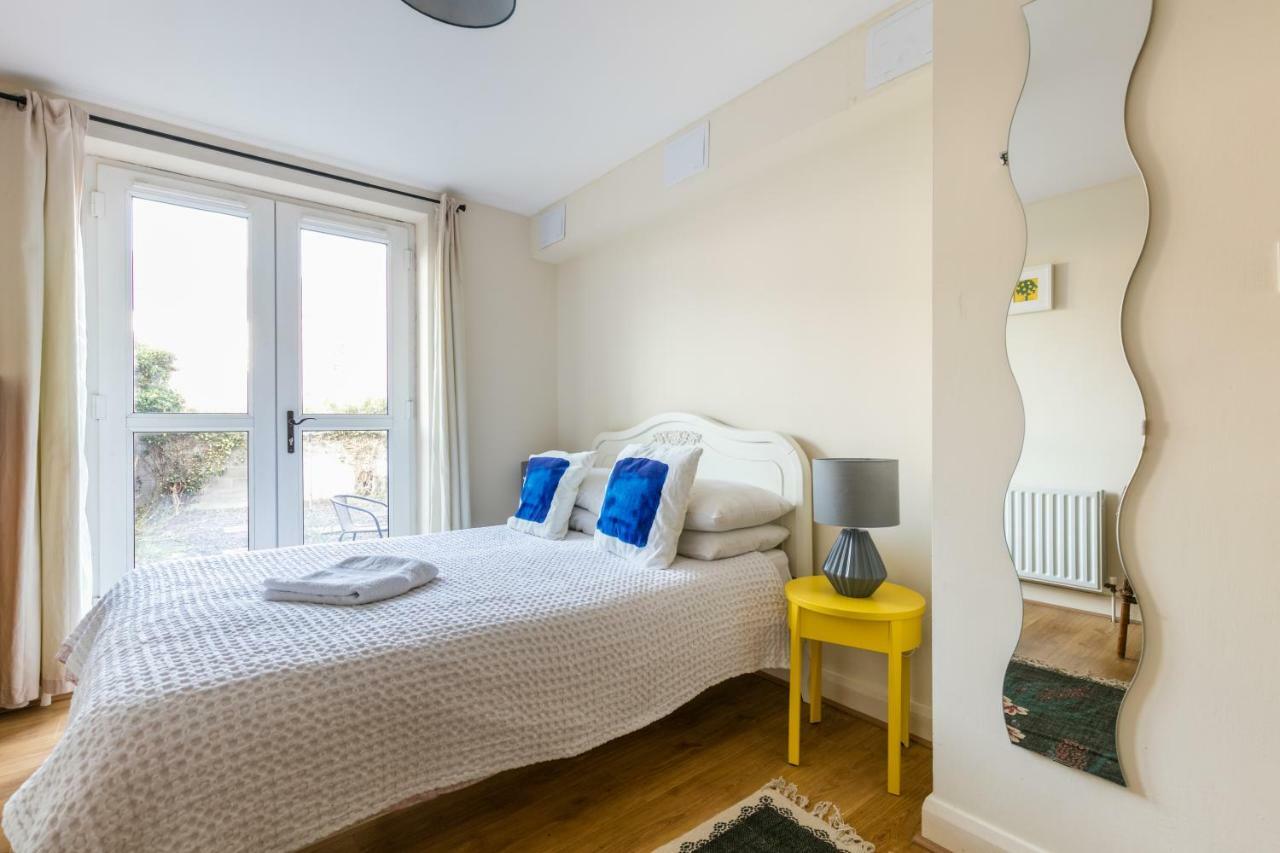 Park Apartments At Obc 벨파스트 외부 사진